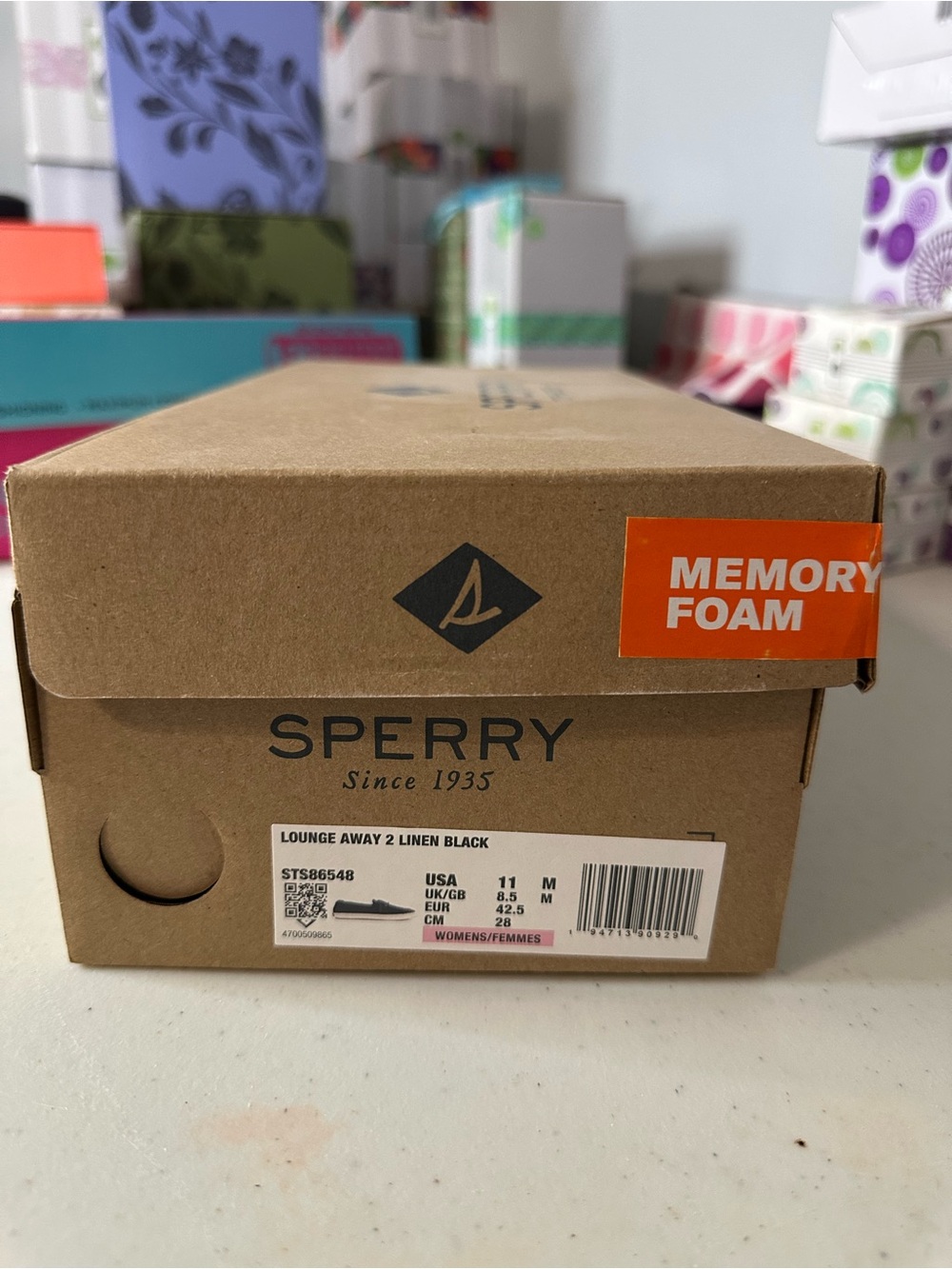 Sperry Brown Cardboard Shoe Box with Orange Memory Foam Label